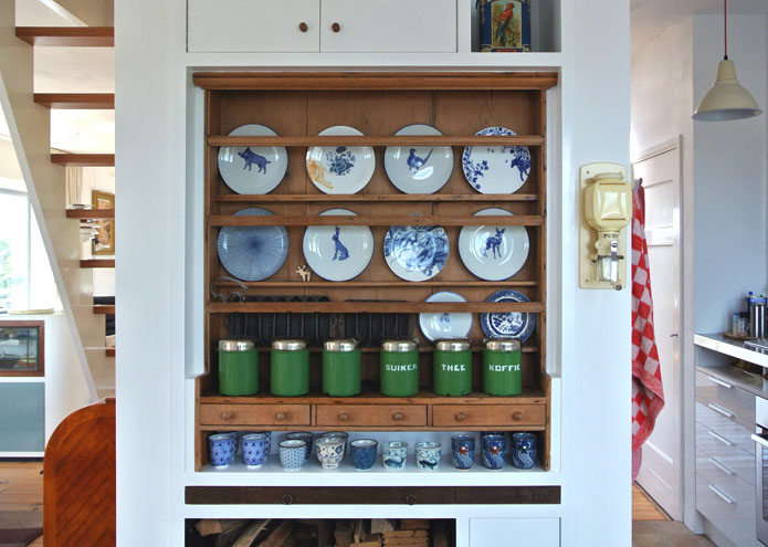 Kitchen: customized antique plate-rack - photo 13