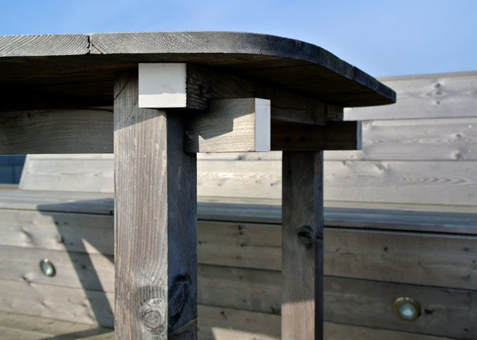 wooden terrace table - photo 12